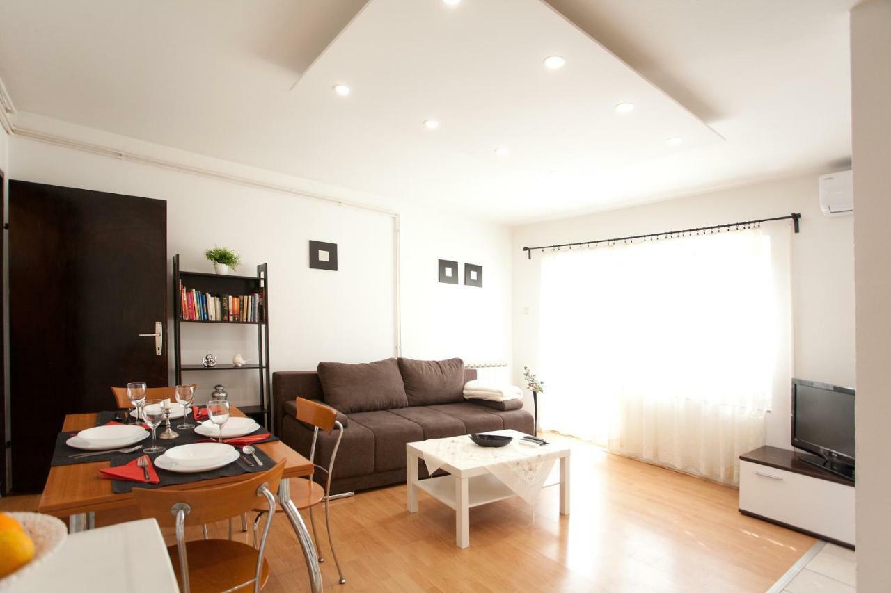 Apartman Sara Zagabria Esterno foto