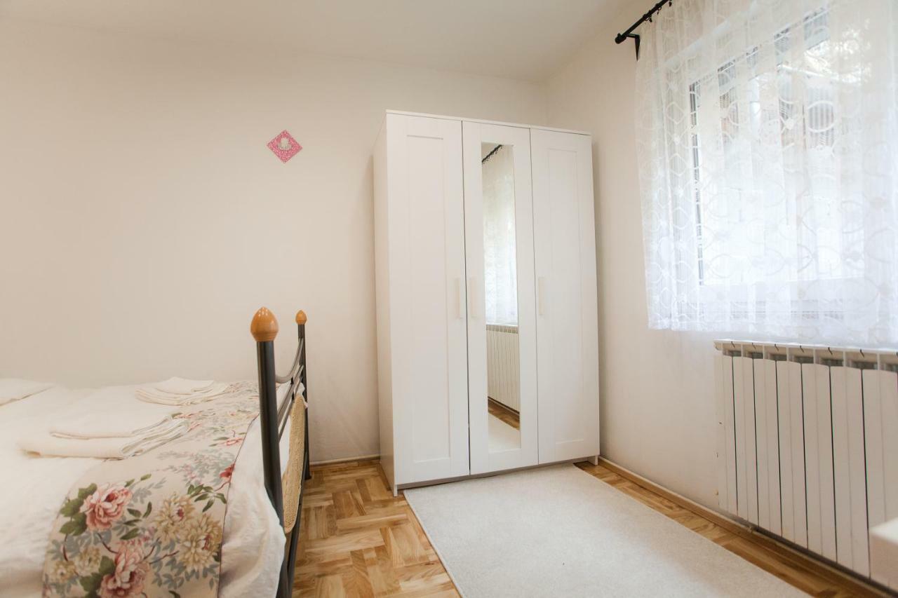 Apartman Sara Zagabria Esterno foto