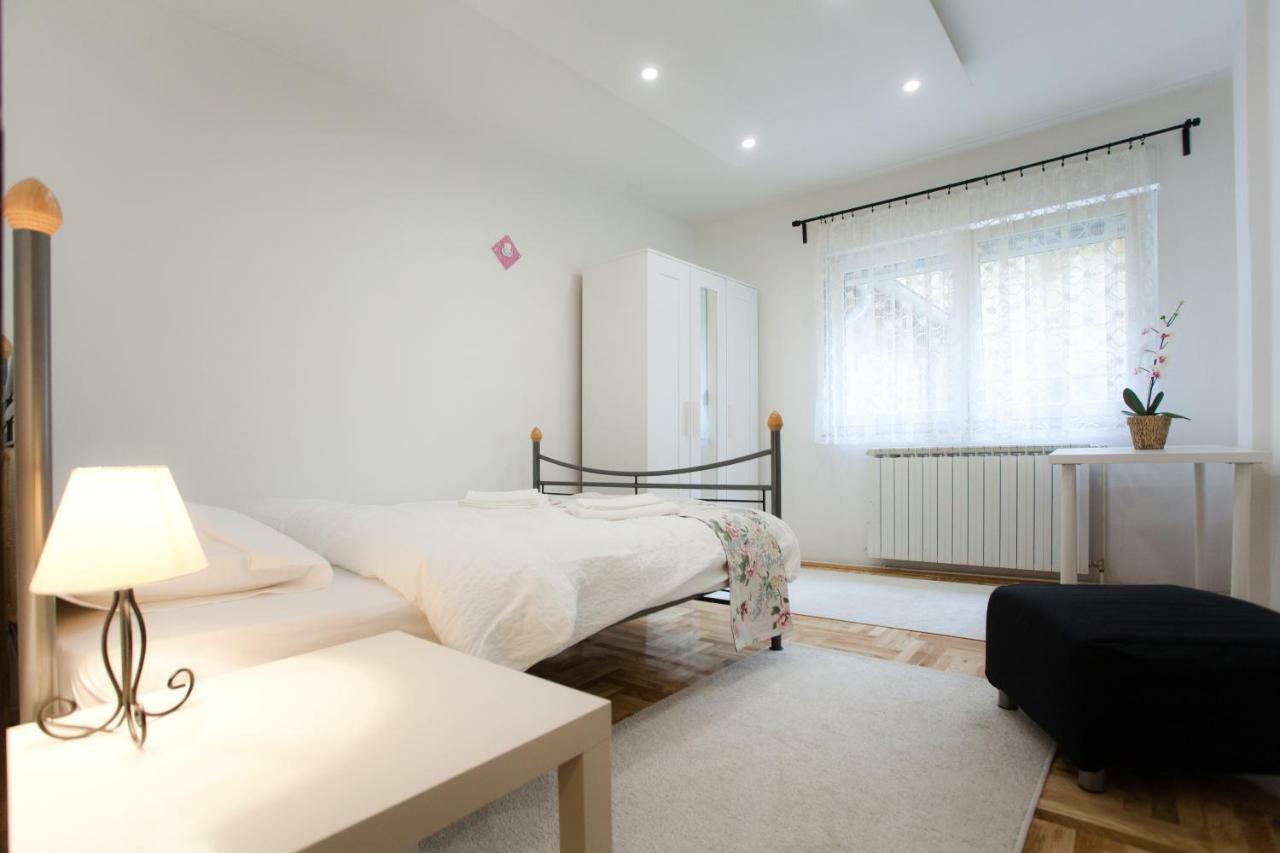 Apartman Sara Zagabria Esterno foto